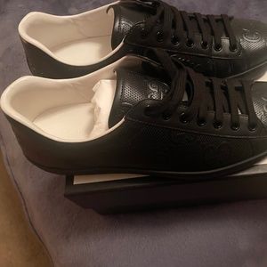 Gucci sneakers
